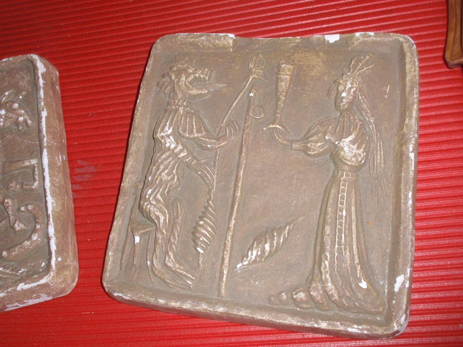 2 WALL HANGING PLAQUES PLASTER CHALKWARE GARGOYLES STUDIO 7.5 X 8 INCHES