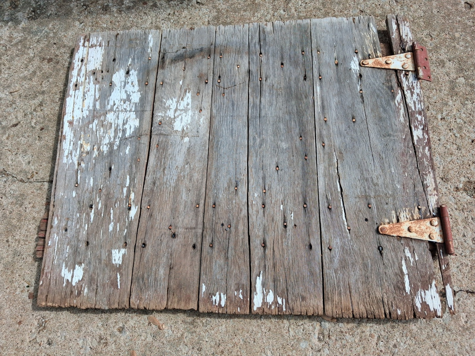 VINTAGE ANTIQUE SALVAGE HAY LOFT BARN DOOR, LOCAL PICKUP ONLY