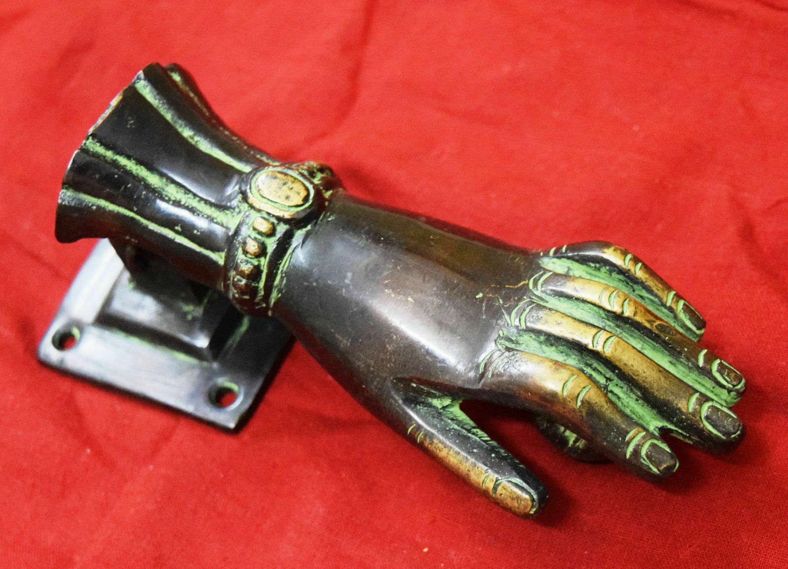 Lady Hand Shape Door Knocker Vintage Style Brass Beautiful Door Knocker Bell BM1