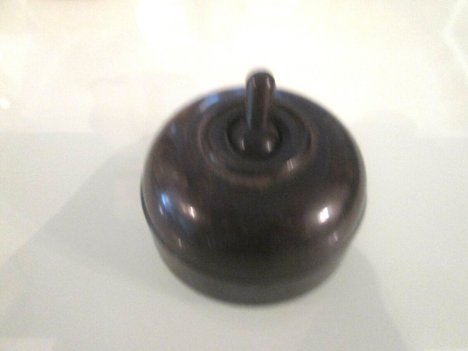 BAKELITE VINTAGE DOLLY LIGHT SWITCH