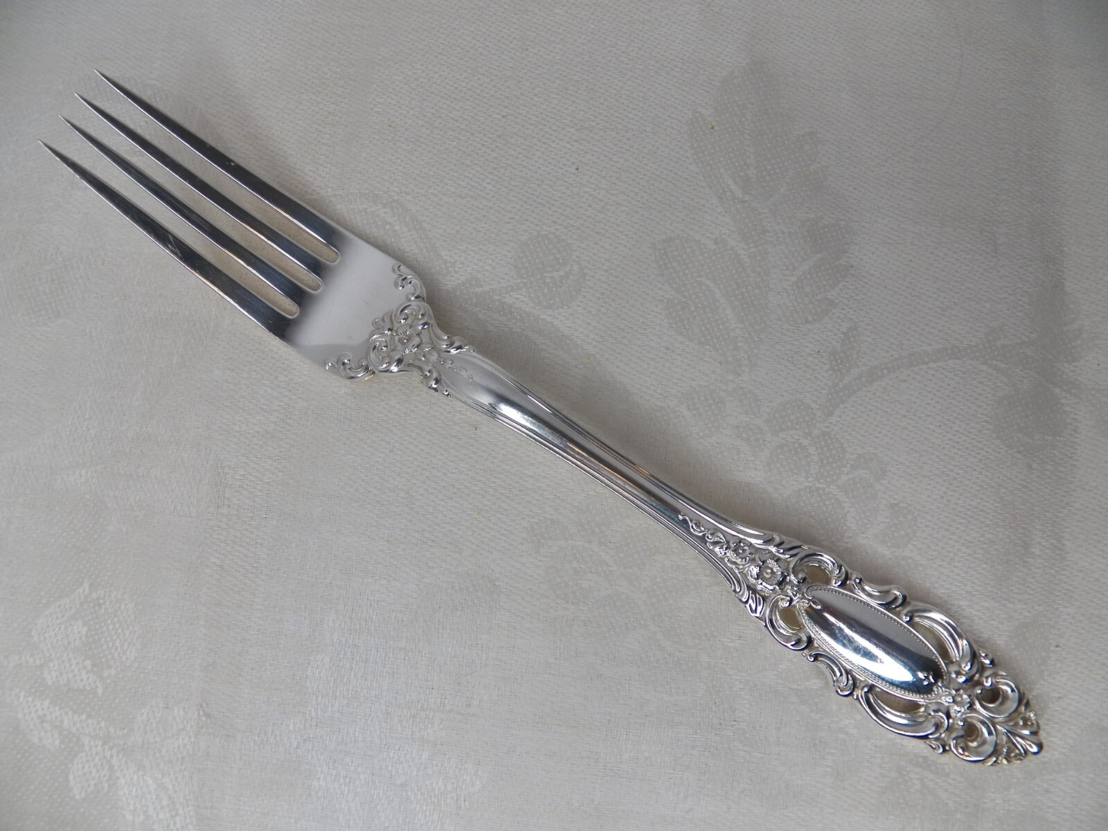 TOWLE GRAND DUCHESS STERLING SILVER DINNER FORK 7 5/8″ NO MONOGRAM
