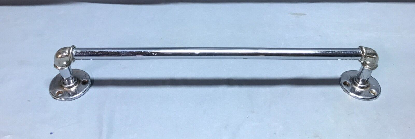 VTG 23″ Good MFG Chrome Over Brass Industrial Style Towel Bar Rack Old 1122-24B