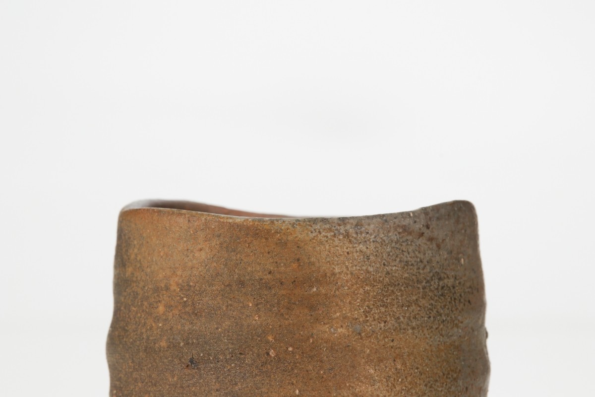 Authentic Rokuro Nakamura Bizen Ware Guinomi Sake Cup Tomobako Mint