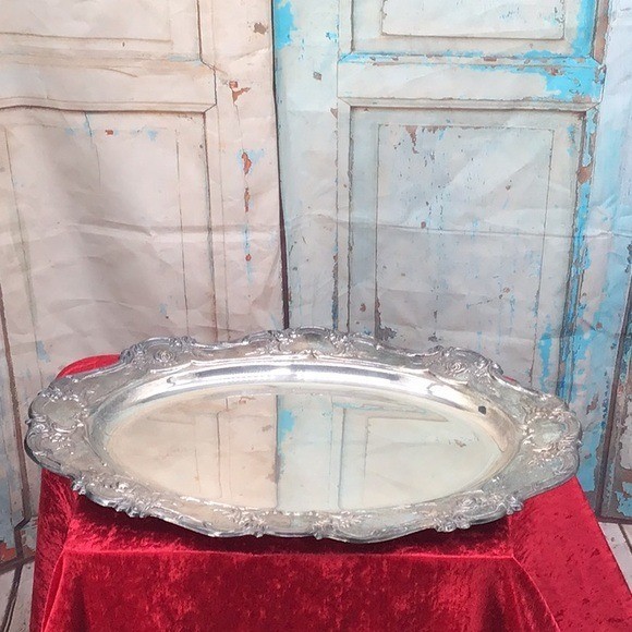 Vintage Towle Silver-Plated Ornate Oval Tray With Floral Embossed Edge