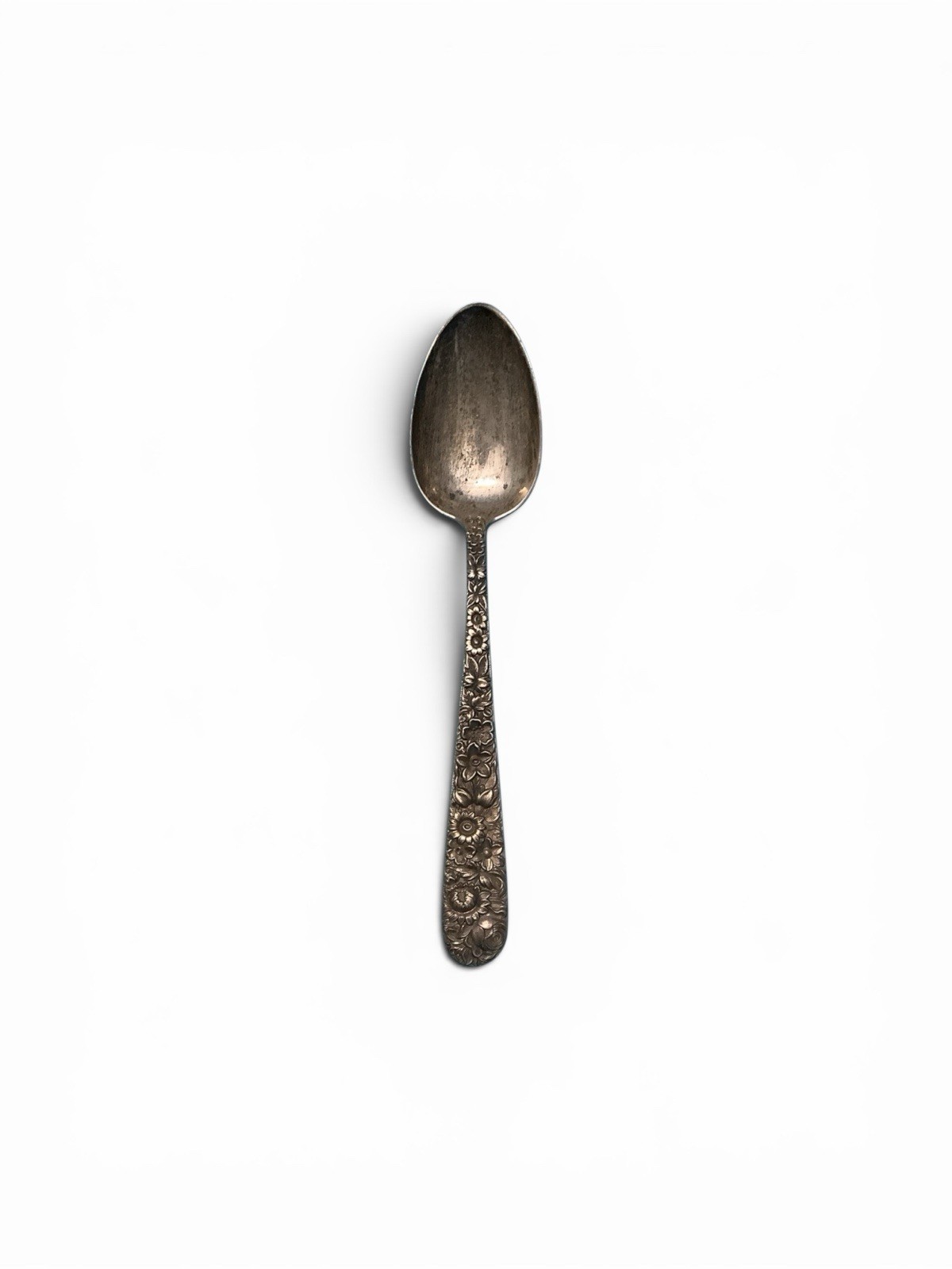 Kirk Repousse Sterling Silver Oval Soup Dessert Spoon – 7 1/4″ – Inc. Backstamp