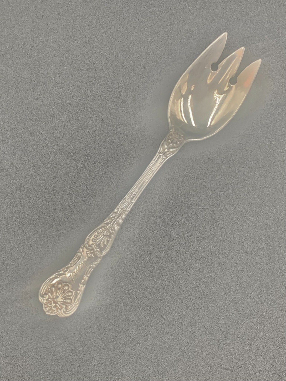 KING GEORGE BY GORHAM STERLING SILVER ICE CREAM FORK 4 3/4 INCHES LONG W/MONO
