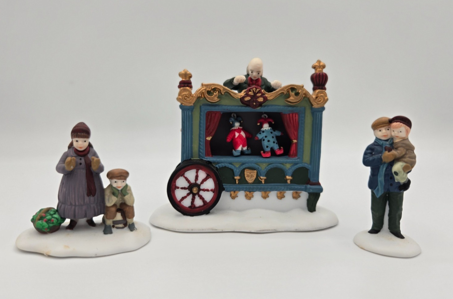 Dept 56, Dickens Village, “The Old Puppeteer” w/both puppets -Retired