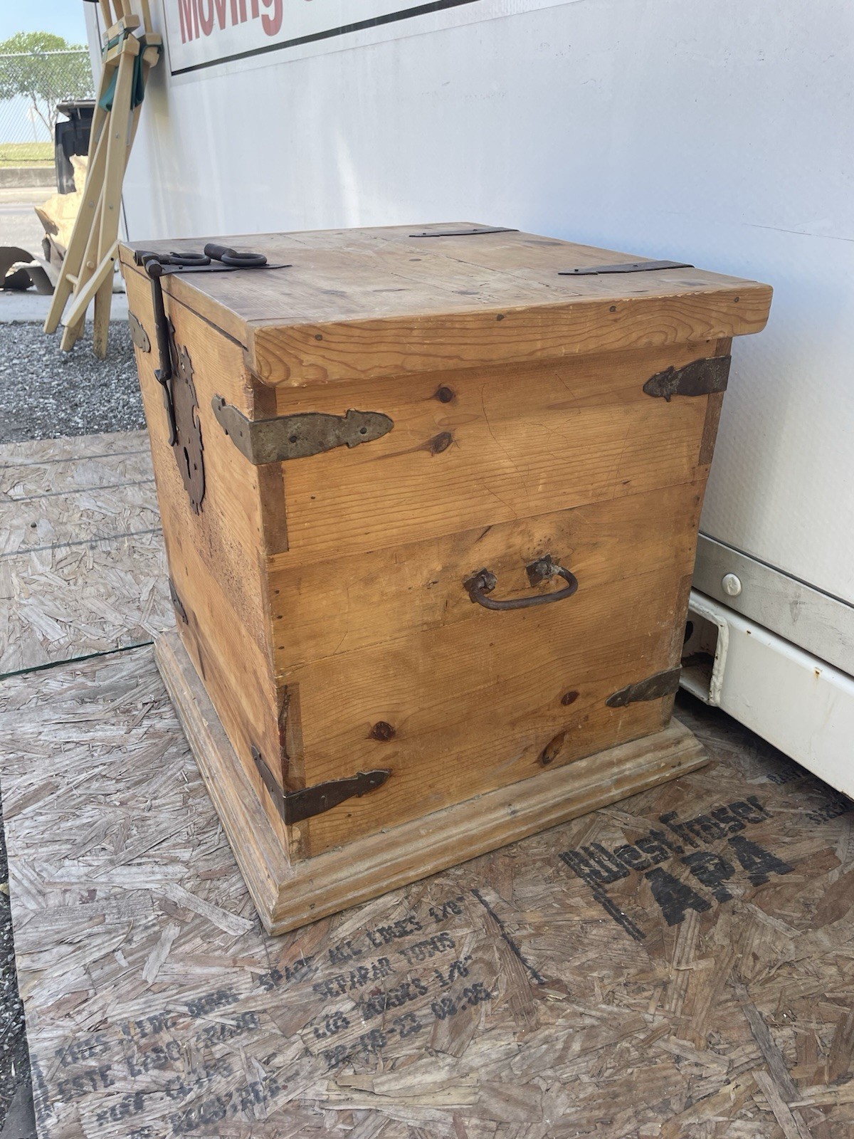 Vintage Primitive Wood Storage Case W/Iron Hardware Also Has Keys