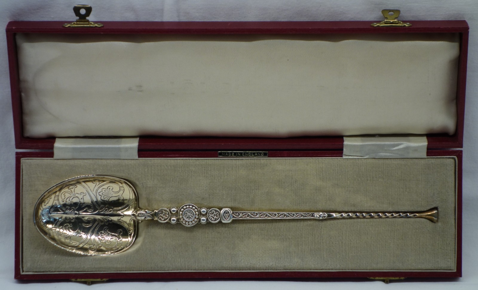 Queen Elizabeth II Coronation 1953 Sterling Silver Gilt Spoon Original Box UK