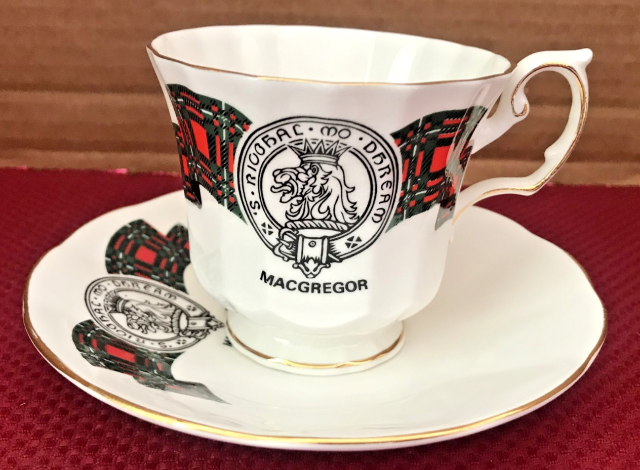 ELIZABETHAN FINE BONE CHINA SCOTTISH CHIEF CUP/ SAUCER, TARTAN & SEAL, MACGREGOR