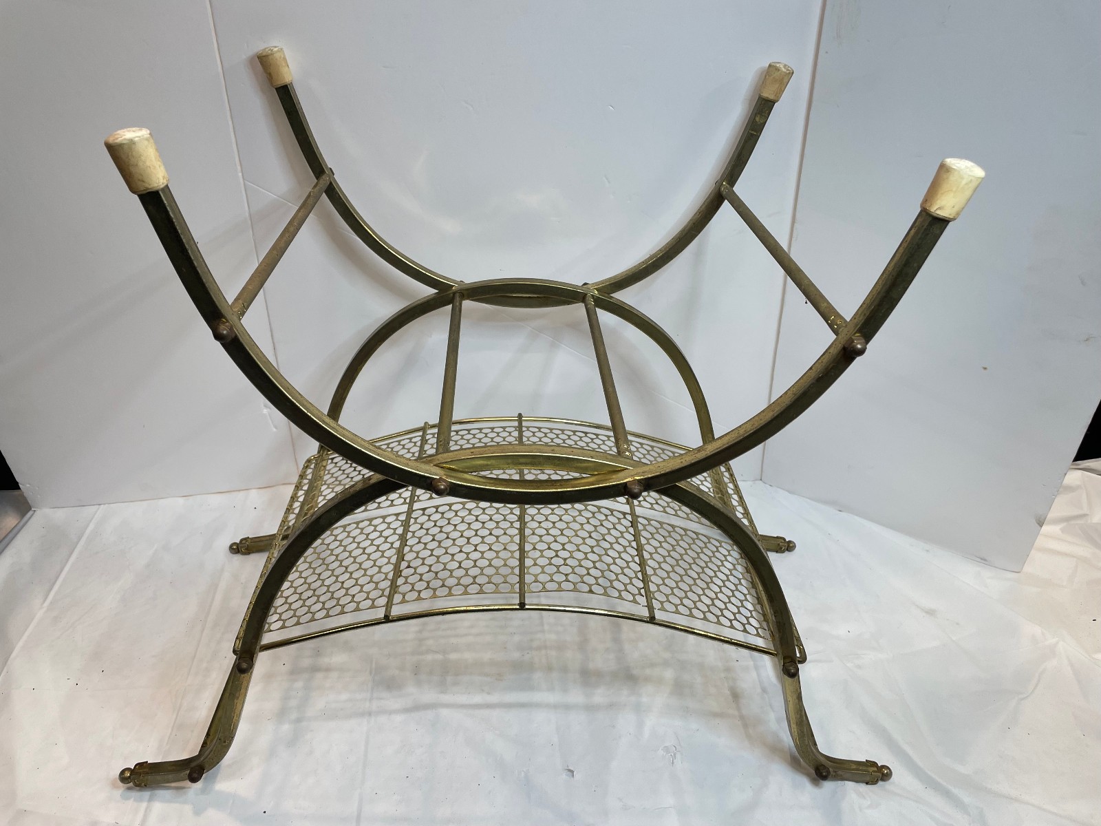 Hollywood Regency Gold Metal Vanity Stool Bench Boudoir MCM 25.5 x 21 x 12.5