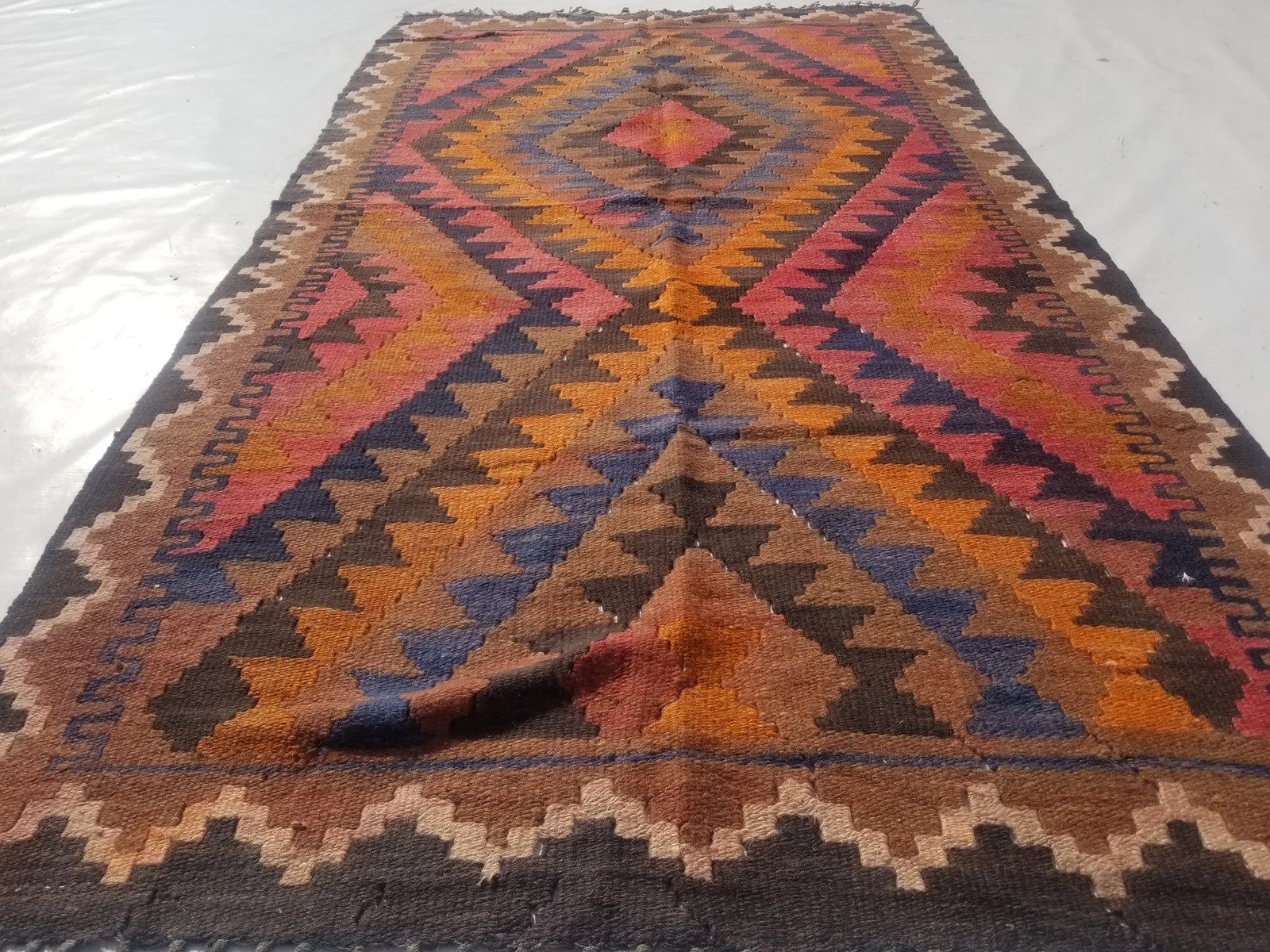 Distressed Vintage Traditional Handmade Turkish Diamond Wool Kilim 6.1×3.4ft