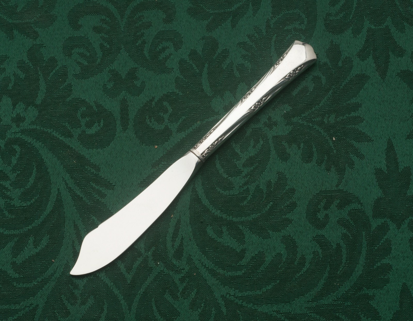 Greenbrier by Gorham Sterling Silver Master Butter Serving Knife 6.75″