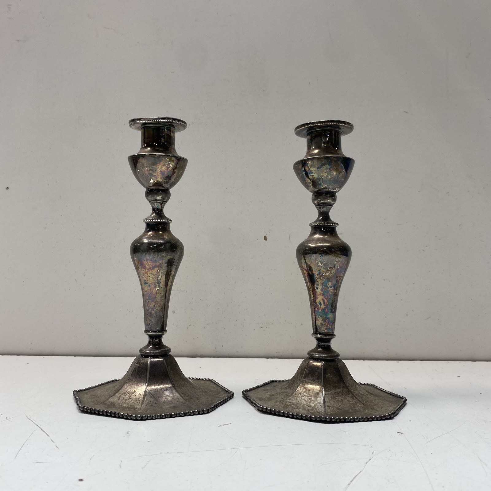 Victor Silver Co Silver Plate Candlesticks 2pc Set Beaded Hexagonal Base 2513