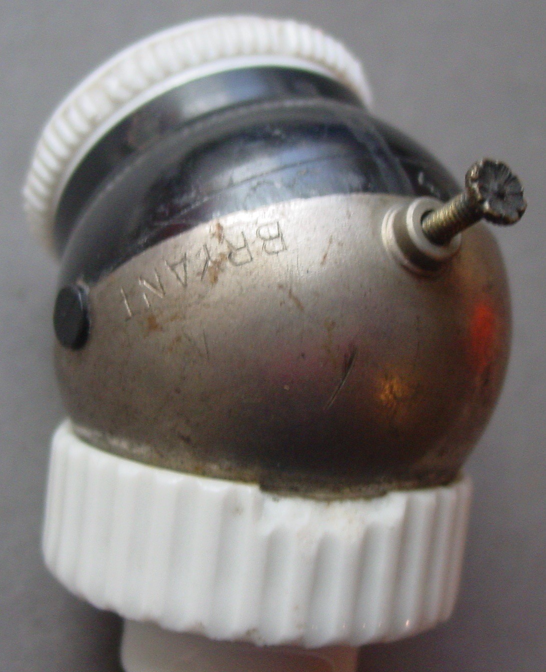 Vintage Angled Eyeball Swivel Unit Light Fixture Socket Adapter Bryant USA