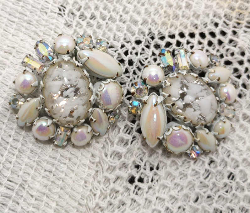 Vintage Opalescent Moonstone Aurora Borealis Rhinestone Clip Earrings