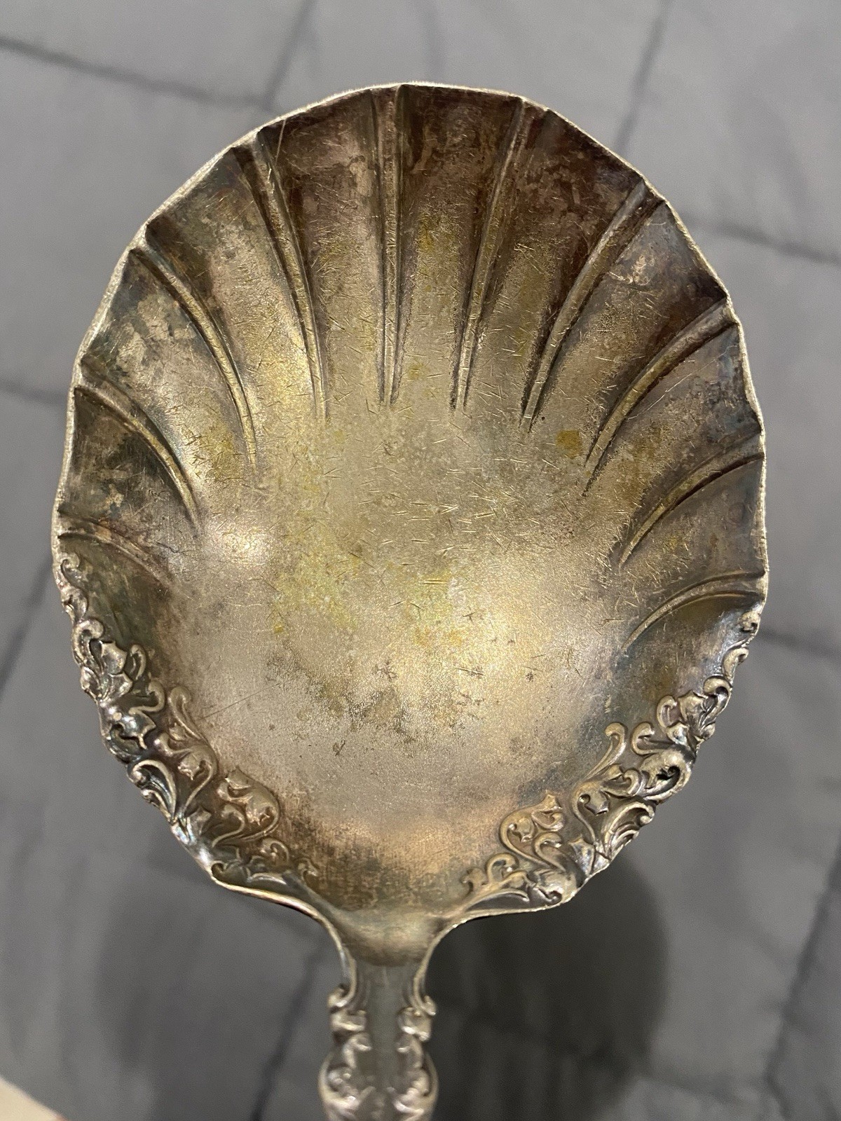 Rogers Bros Silverplate Shell Pattern Serving Spoon 8 1/2 in