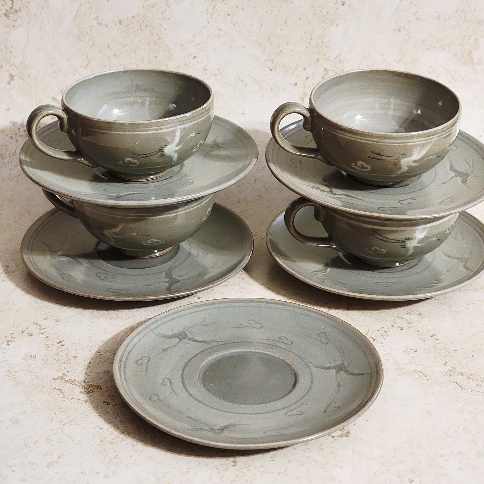 Set 4 Chinese Celadon Porcelain Tea Cups & Saucers Bird Crane Cloud Decor byEWHA