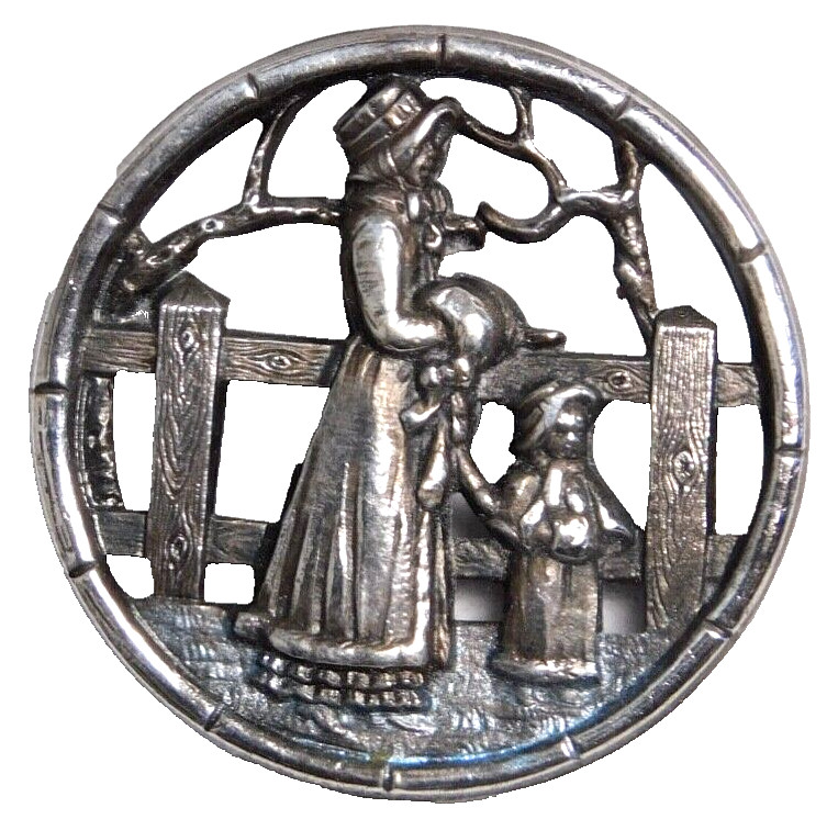 Antique Kate Greenaway BUTTON Winter Stroll in Silvered Brass NICE 1&1/8