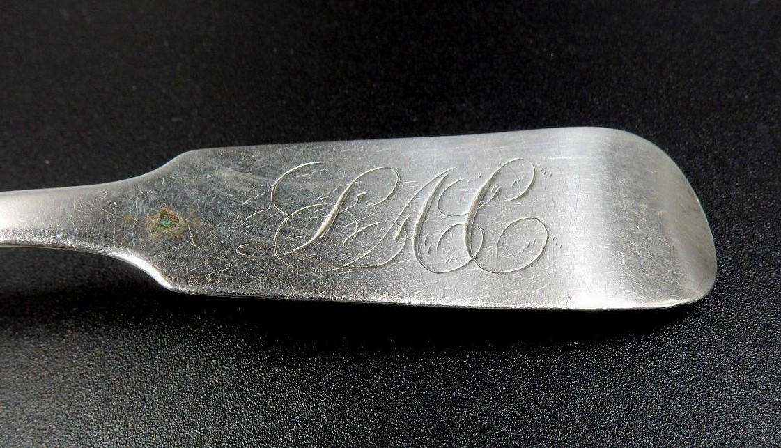 ANTIQUE E. BENJAMIN AMERICAN SILVER PLATED TEASPOON W/ ENGRAVED MONOGRAM “LM”