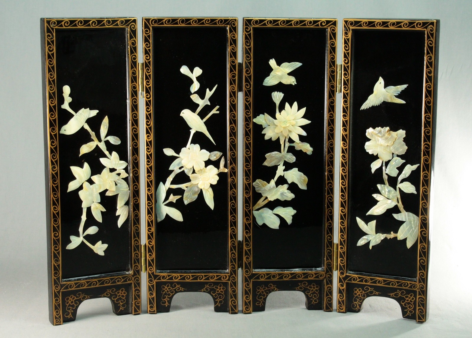 ! Antique FINE Chinese Lacquered Wood & Mother-of-Pearl Four-Panel Screen