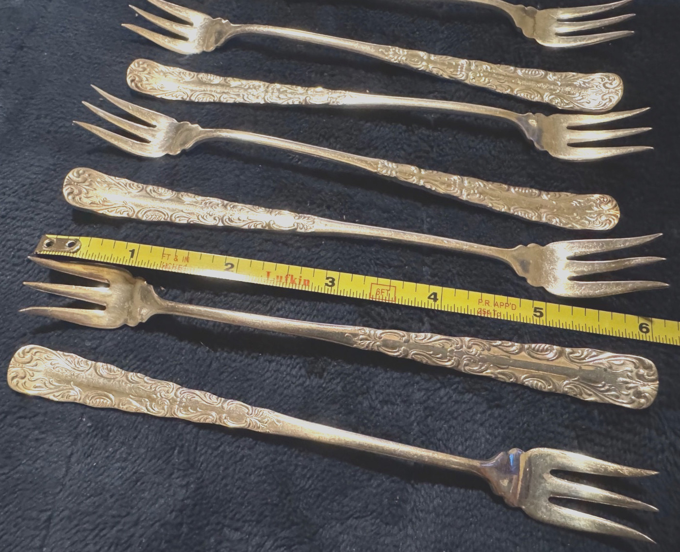 8 Piece 1847 ROGERS BROS A 1 Silverplate Ornate Seafood Forks 3-Prong Vintage 6″