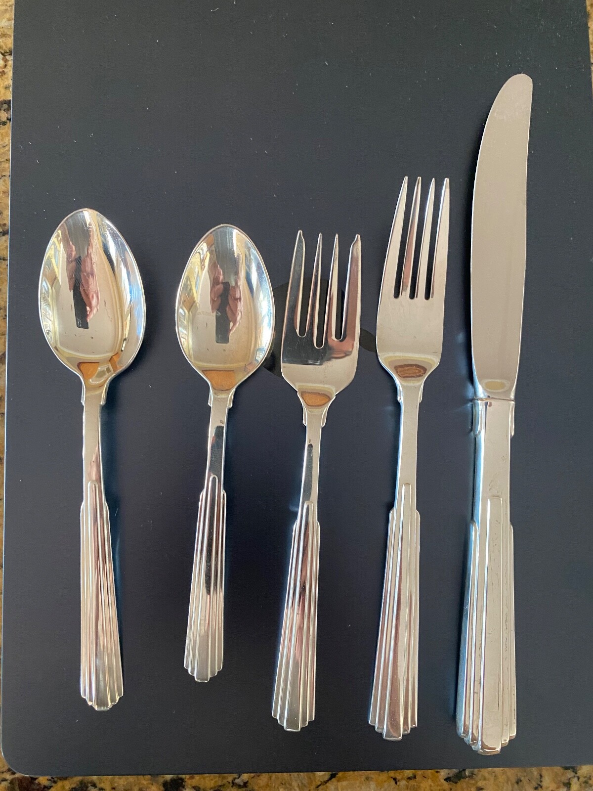 PARAMOUNT BY KIRK STERLING FLATWARE SET FOR 8 BY 5 TOTAL 40 PIECES GREAT SHAPE