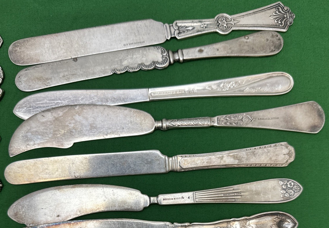 20 Pc Antique to Vintage LONG FLAT BUTTER KNIVES 6.75″ – 7.75″ Silverplate Mix