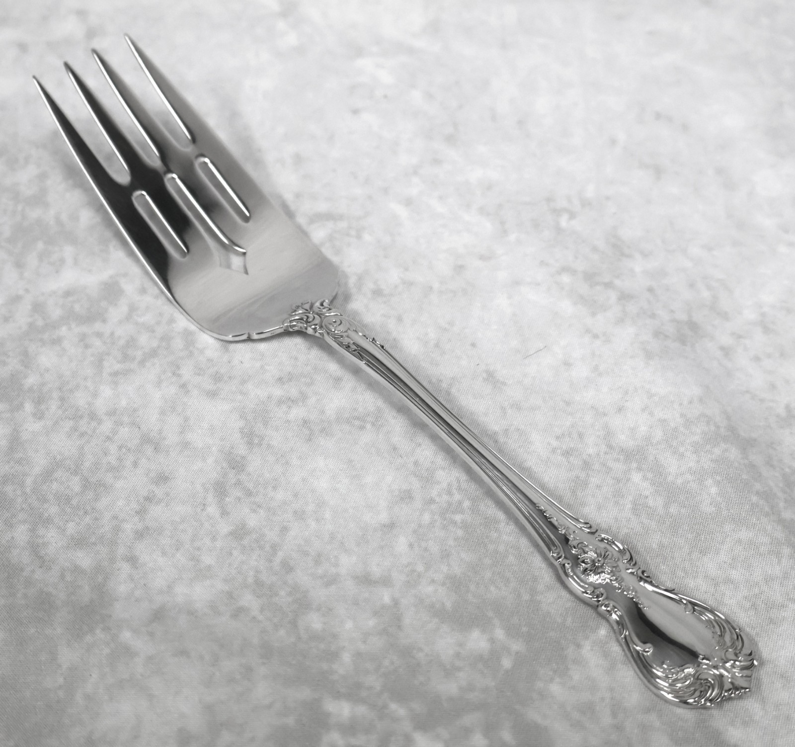 Towle Old Master Sterling Silver Medium Cold Meat Fork Bar Pierced 8.25″ No Mono