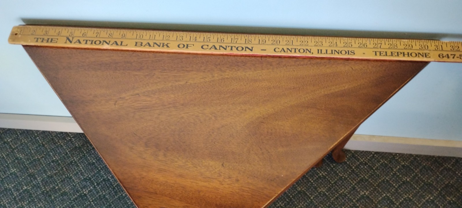 1971 Thomasville Triangular Gateleg Drop Leaf Occassional Side End Table Unique