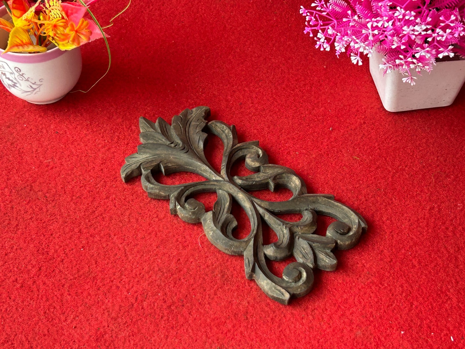 Decorative Handcrafted Unique Wooden Carvings Corner Box Hard where Set Of 1 Pcs