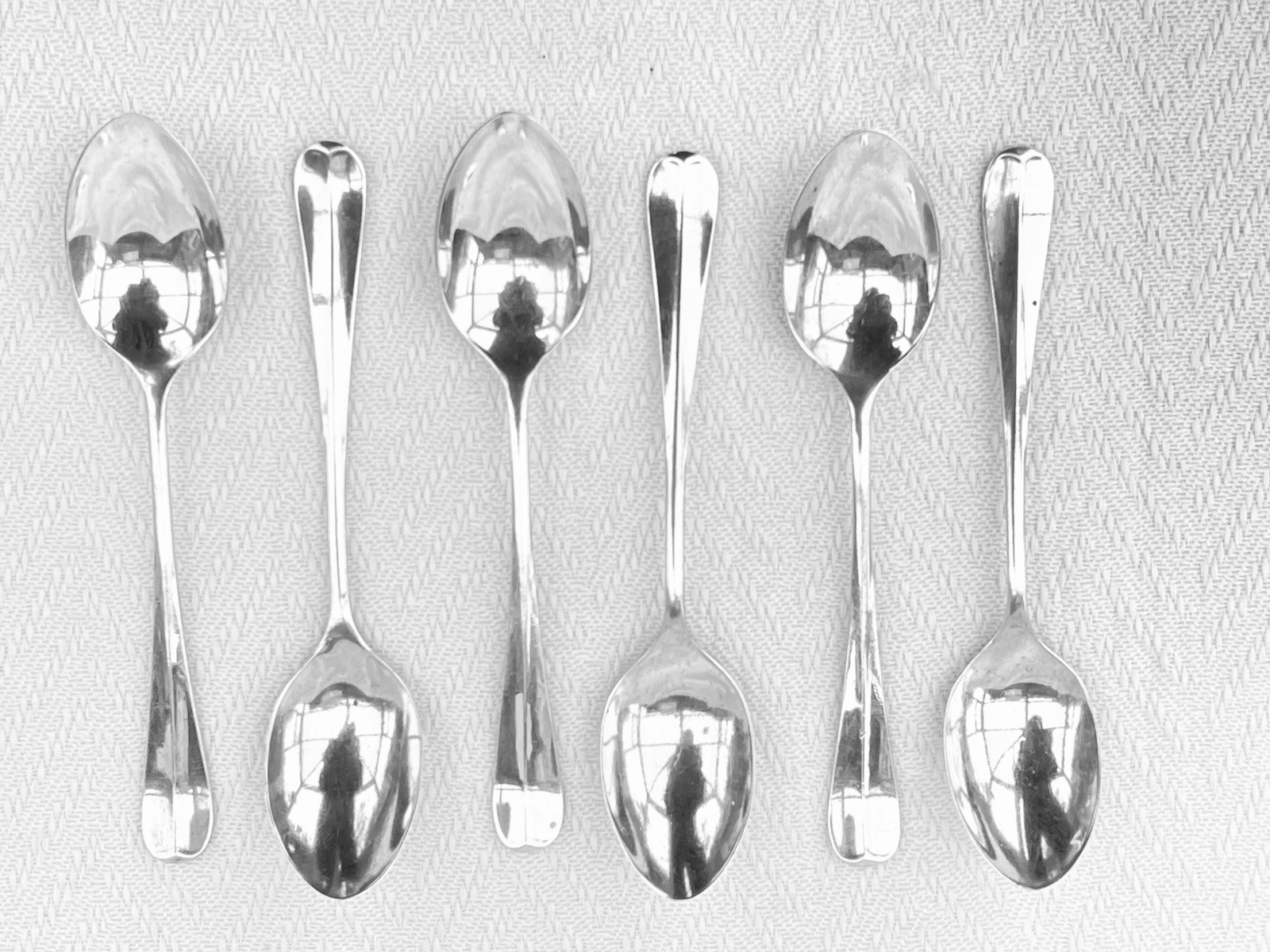 SET OF SIX 1920’S STERLING SILVER COFFEE SPOONS- A Price &Co, Birmingham, 1929.
