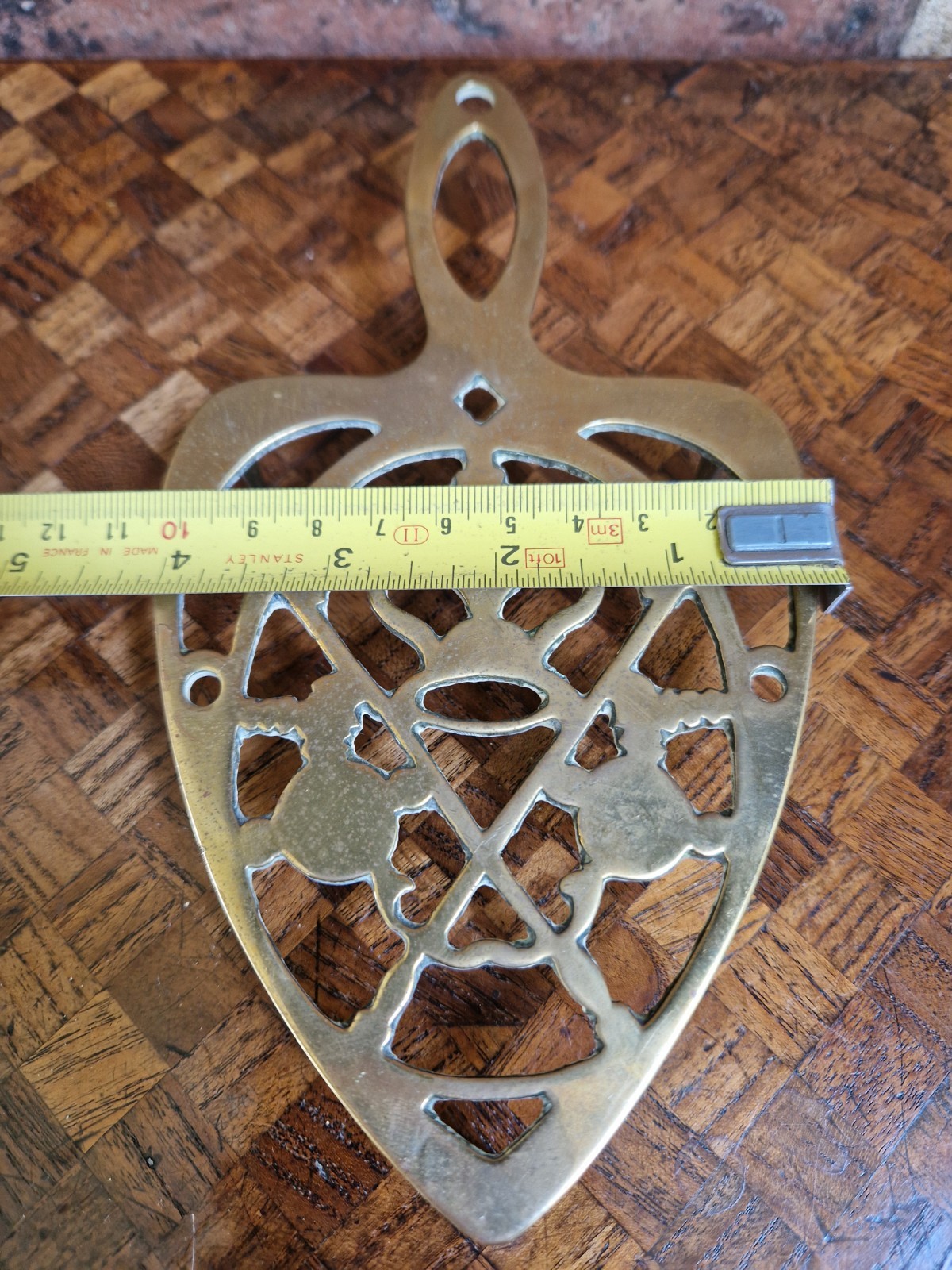 Antique Victorian – Fretted Brass Hot Iron Trivet With Royal Crown Design – VG