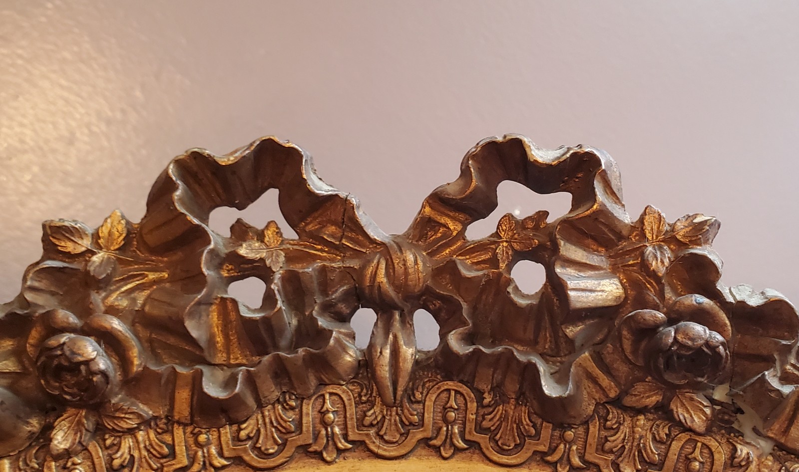 * French Louis XVI-style oval gilt frame floral garlands & ribbon antique