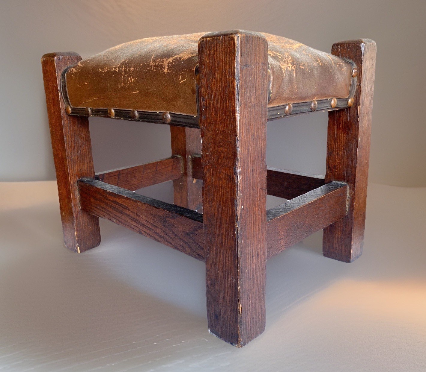 Antique Arts & Crafts Mission Oak Footstool 12″ Tall, 14-1/4″ Long, 11-1/2″ Deep