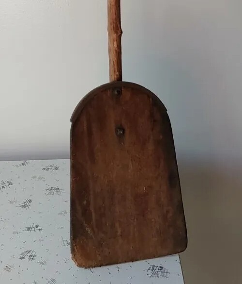 Antique Primitive WOODEN Grain SHOVEL 65.5″ Farm Equipment Branch Handle Decor