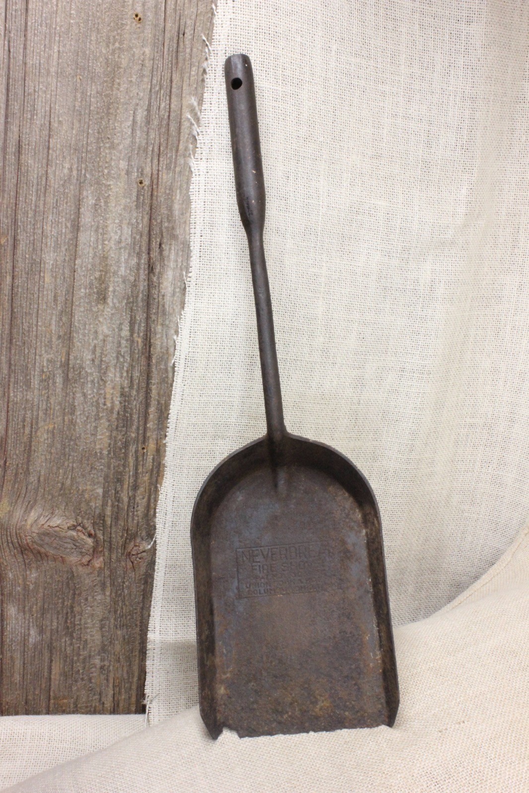 Old 1926 Fireplace Coal Ash Shovel Short 18” Neverbreak Hearth Primitive WORN