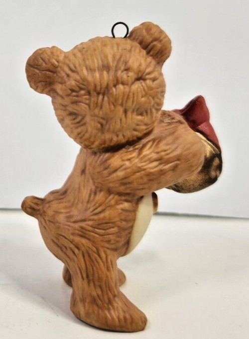 HALLMARK KEEPSAKE 1984 CINNAMON BEAR #2 IN SERIES QX454-1