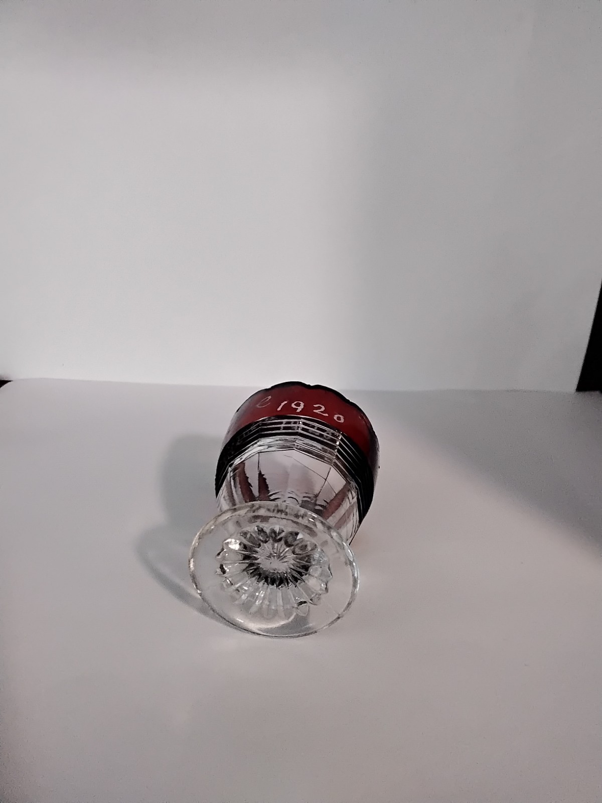 Eapg Clear HORIZONTAL THREADS Toothpick Holder/Toy Spooner W/Ruby Stain. C.1910