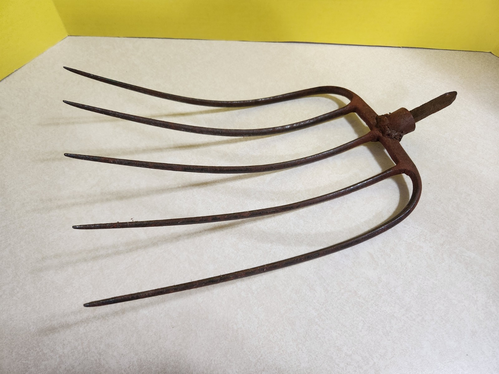 Primitive Pitch Fork Head 5 Tine Silage Tool Farm & Barn