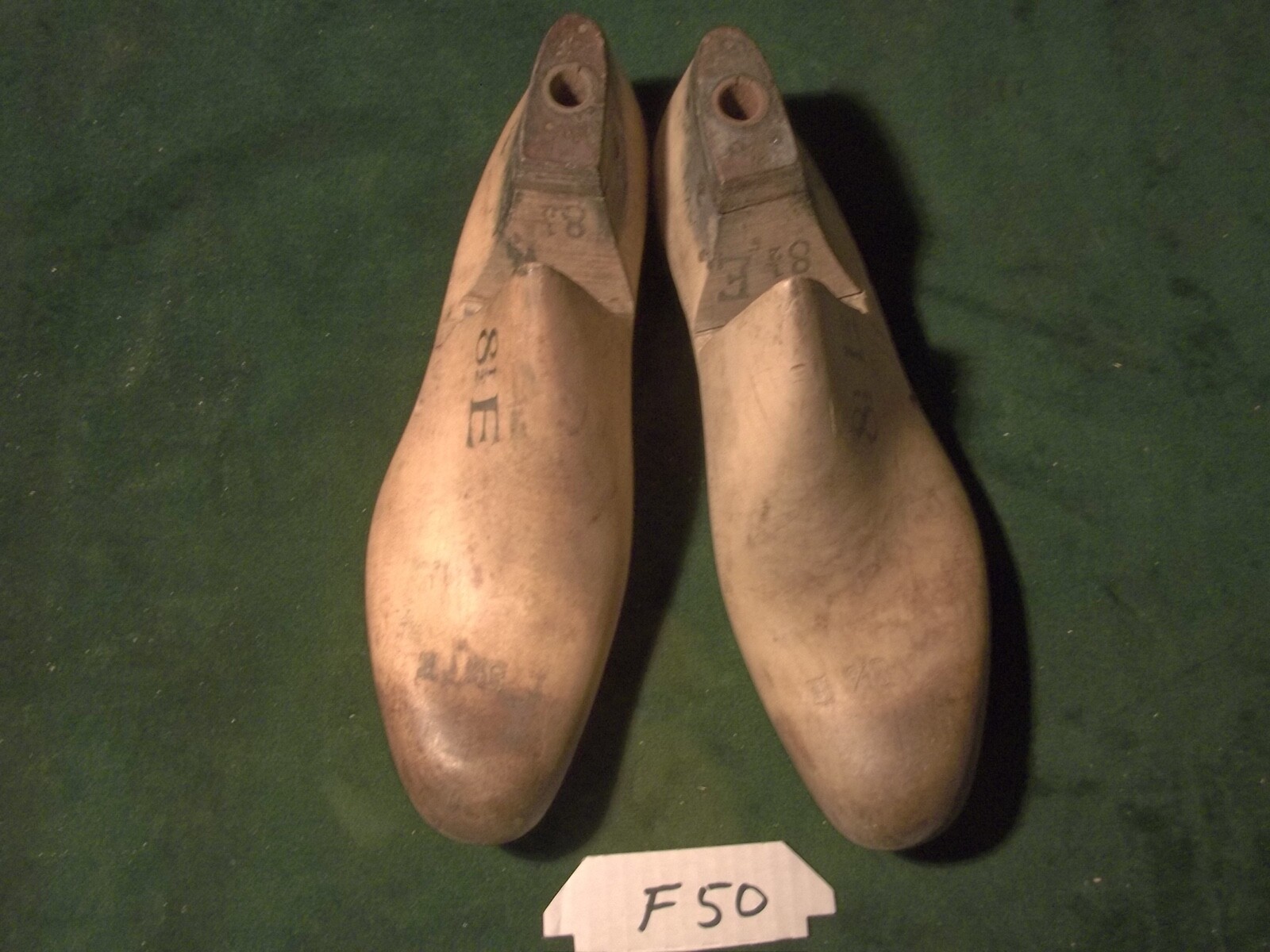 Vintage 1942 Pair US NAVY Size 8-1/2 E GEBL Industrial Shoe Factory Lasts #F-50