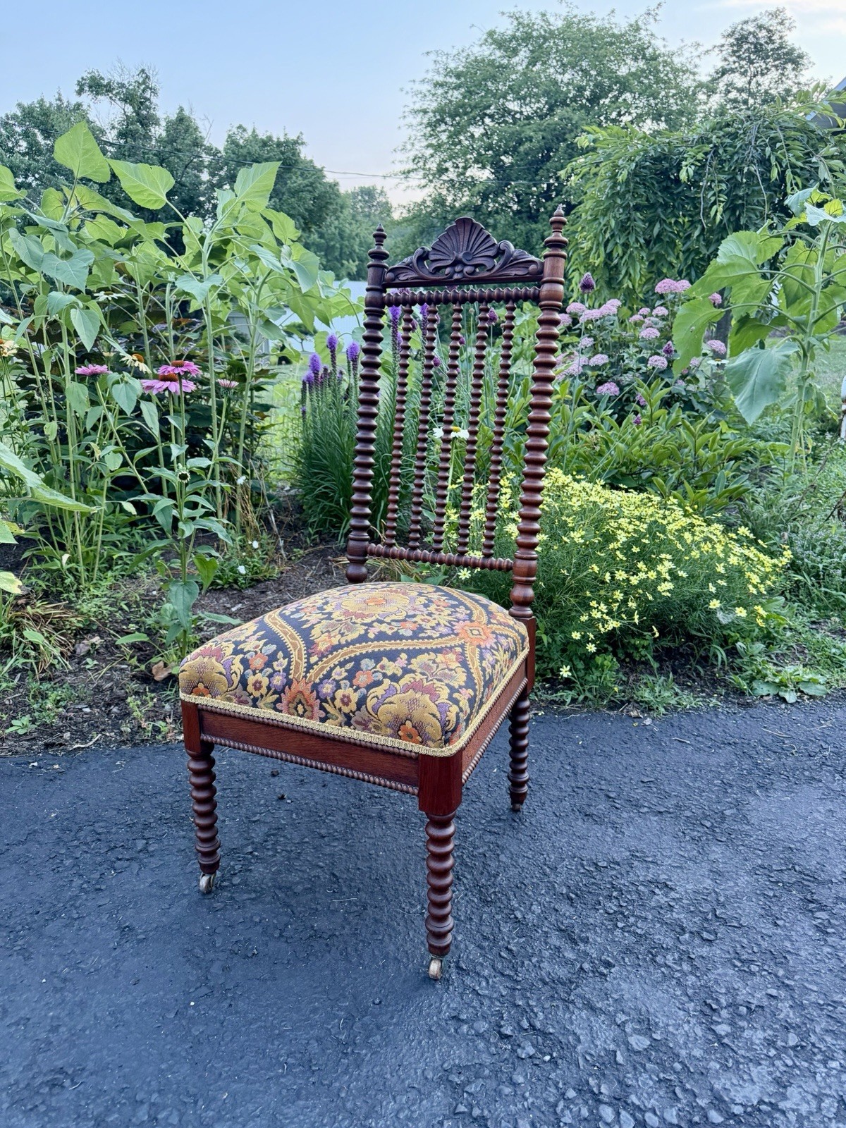 19th Century French Slipper Chair