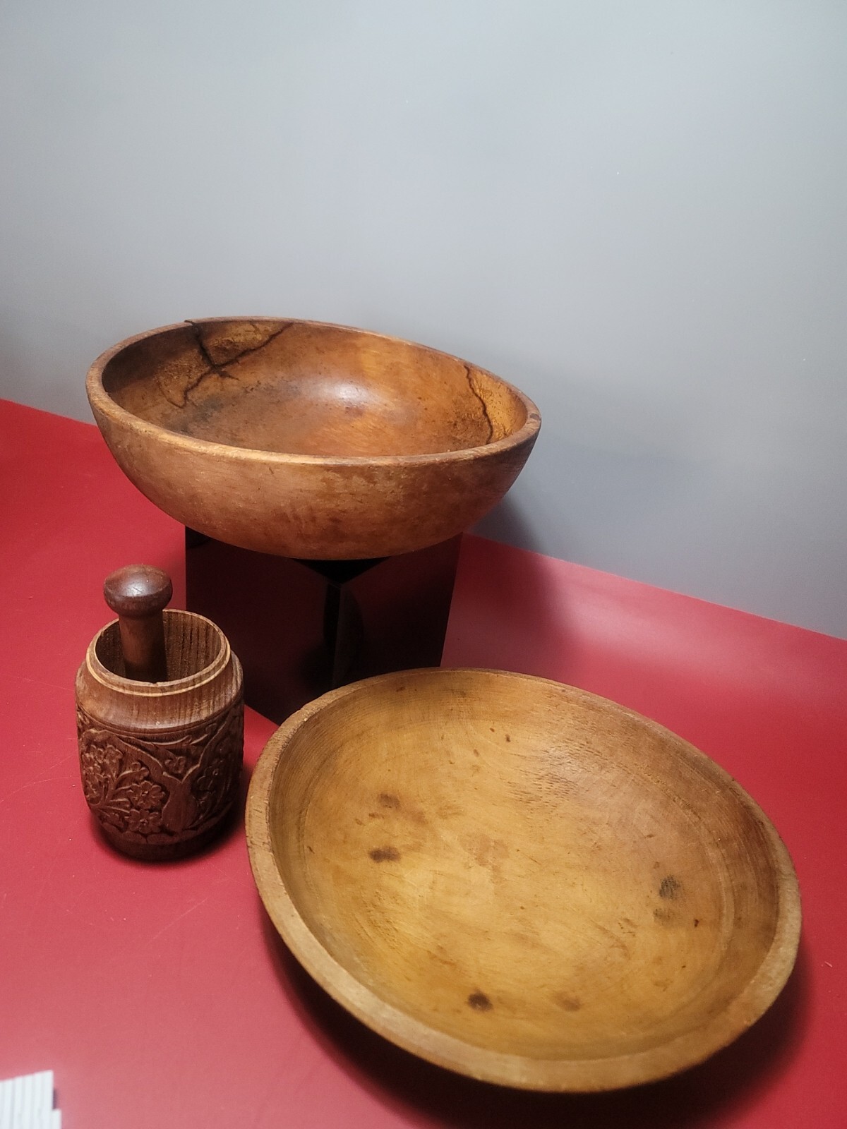 Two Antique New England Primitive Wooden Dough/Bread Bowls, patina