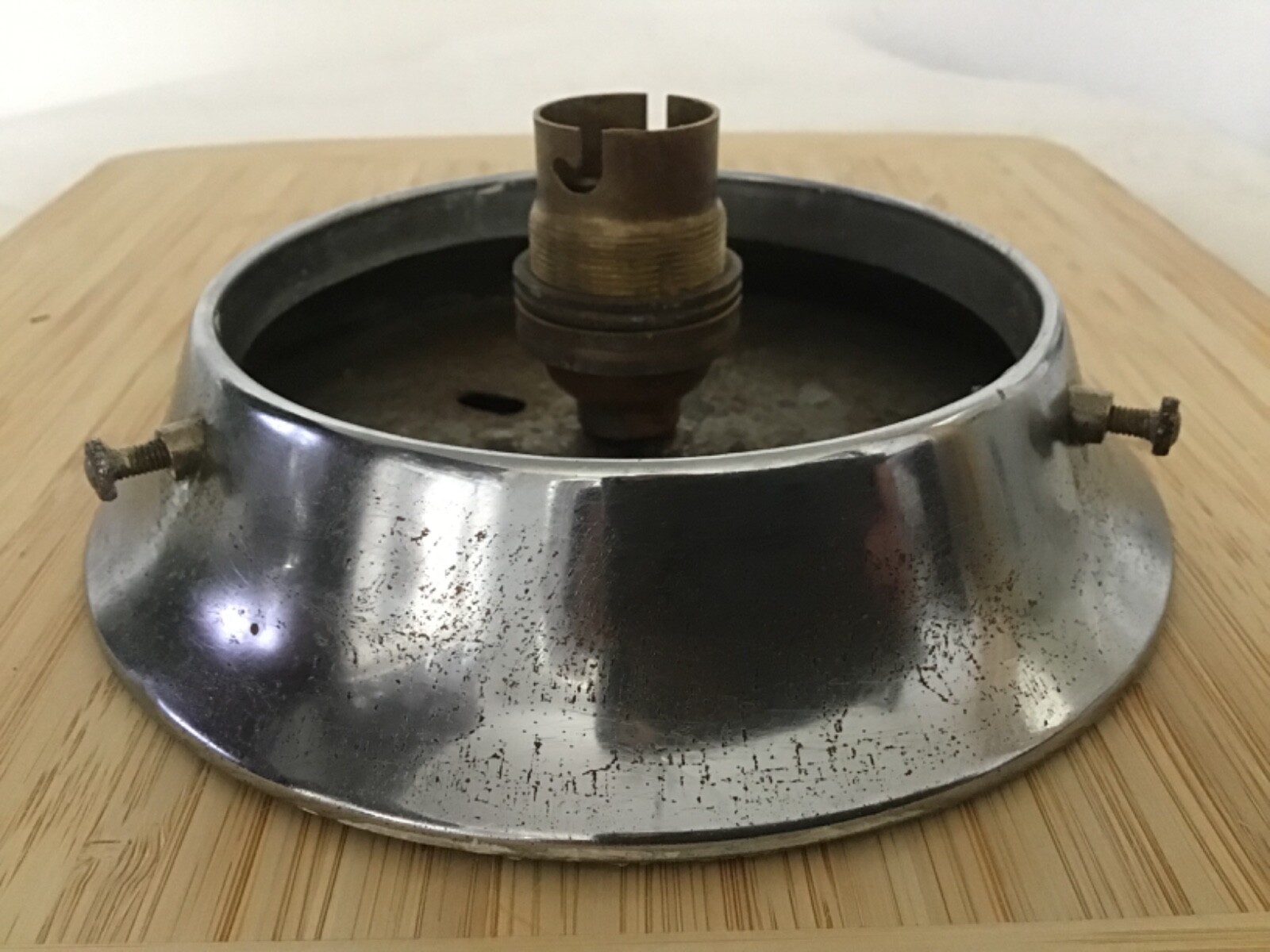 VINTAGE LIGHTING GALLERY CEILING MOUNTING BRASS BC LAMP HOLDER 