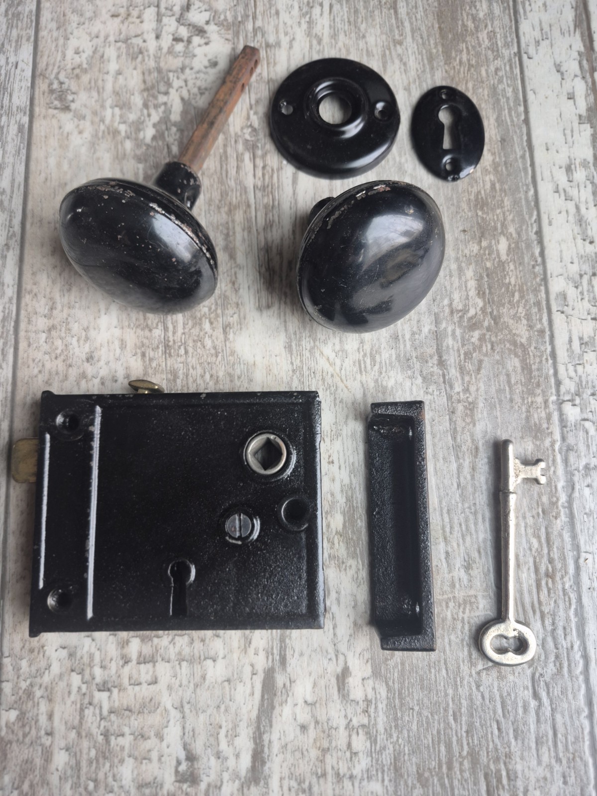 Antique Rim Knob Lock Black knobs Skeleton Key Complete 3 x 3.75 X 5/8 Open Box