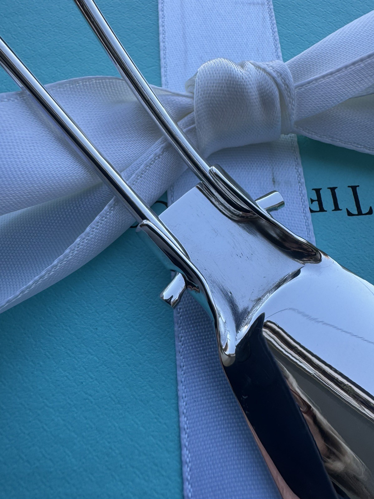 Tiffany & Co Fine Silver Folding Shoe Horn Made in Italy – Packaging, SUPER RARE