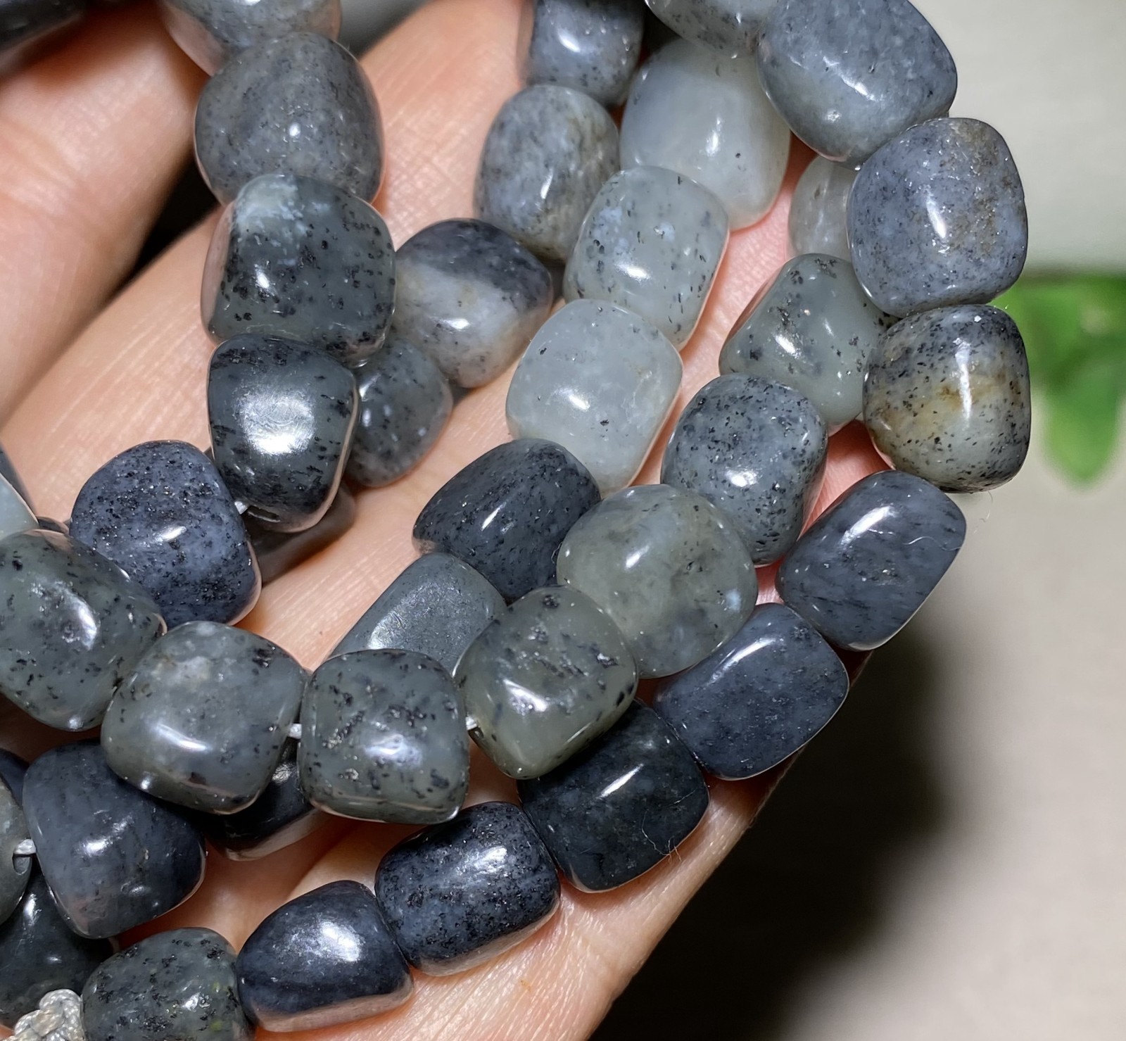 Certified 100% Natural Hetian jade 108 Beads ~ Necklaces Bracelets 和田玉青花108颗珠子