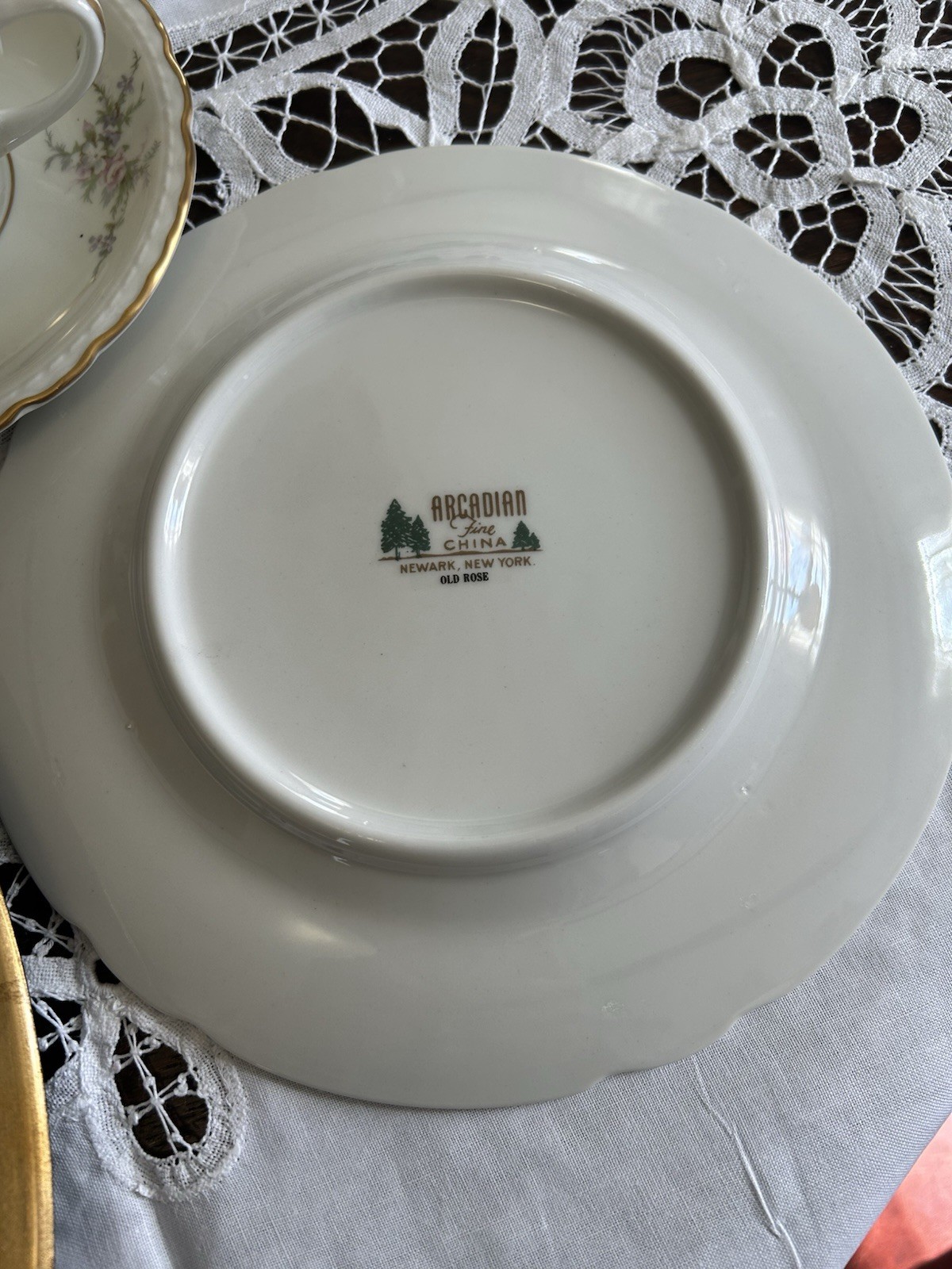 Arcadian Fine China – Old Rose Pattern -Pink & Lavender flowers with green vines