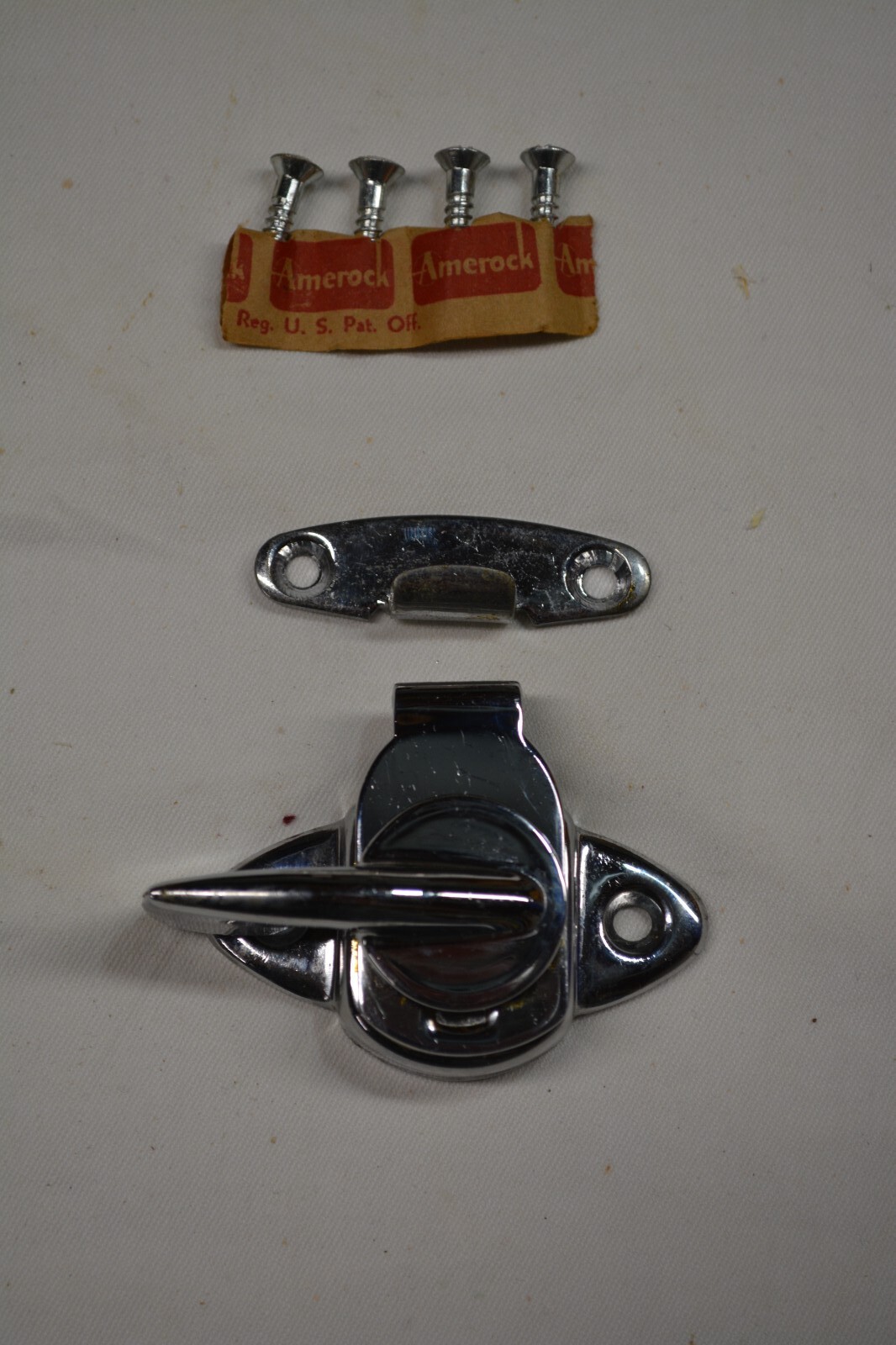 NOS Vintage AMEROCK  Window Sash Latch Lock Chrome Plated Brass EO 7020-26