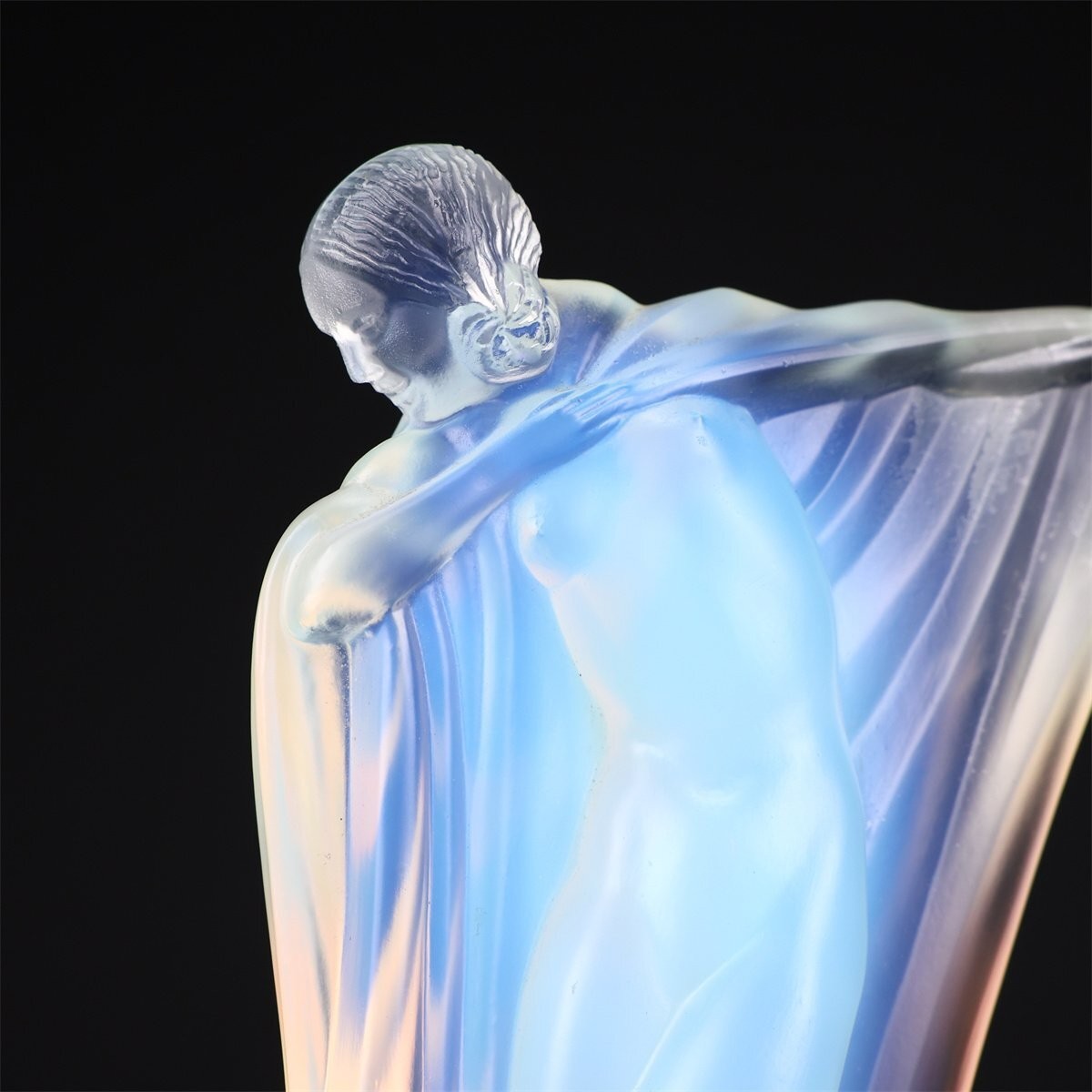 Exquisite French Art Deco (ca 1932) Etling ‘Nue Au Bras Tendu’ Opalescent Glass